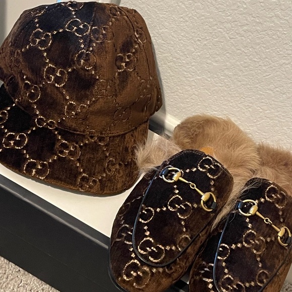 Brown Gucci Velvet GG Monogram Fur Womens Princetown Slippers - Picture 5 of 5